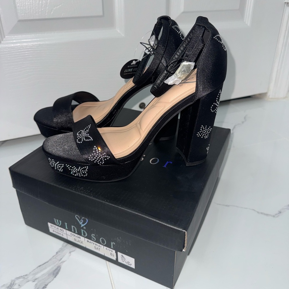 Black Gorgeous Rhinestone Butterfly Heels!